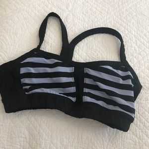 Lulu lemon sports bra